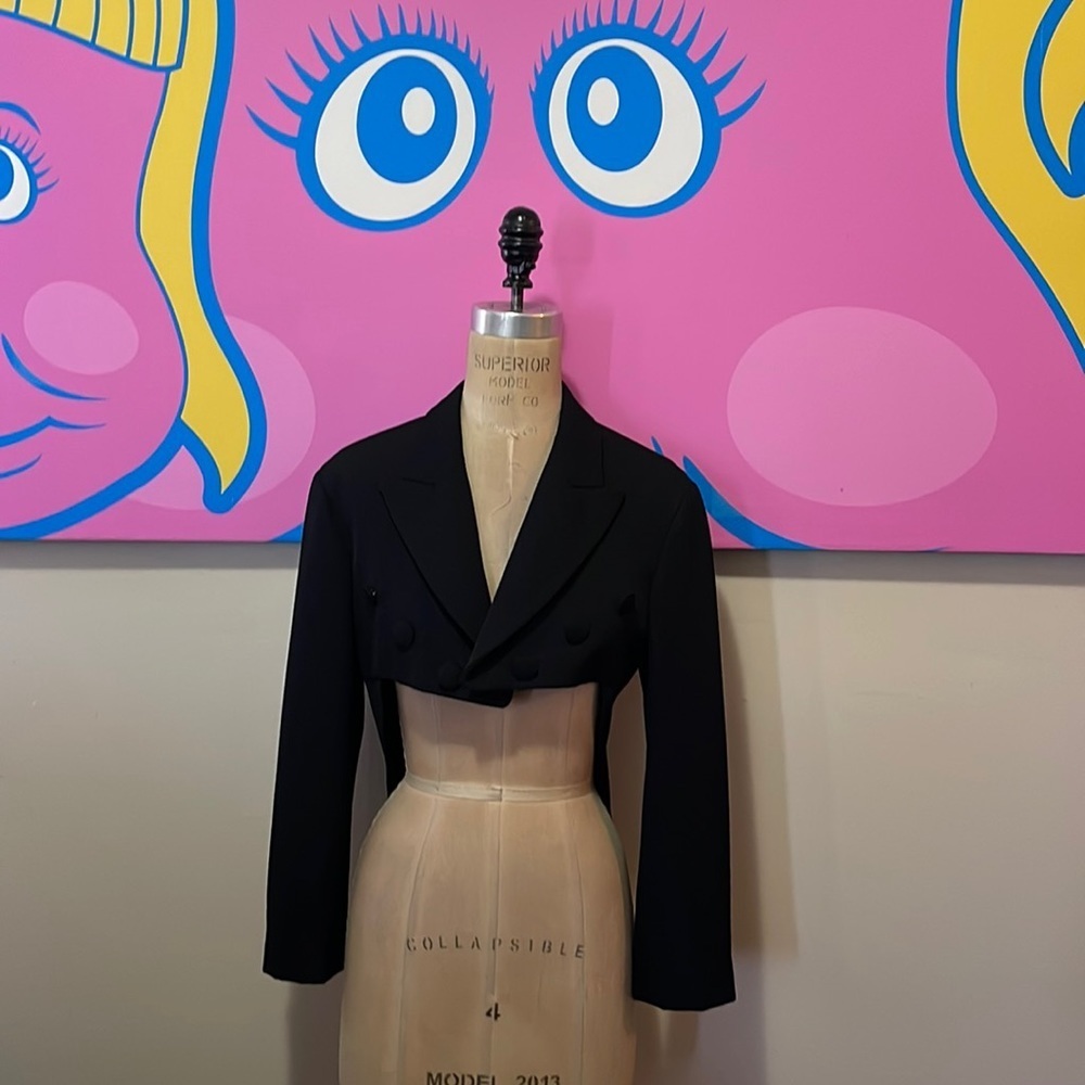Moschino Juvant Repetita Black Crop Tuxedo Jacket